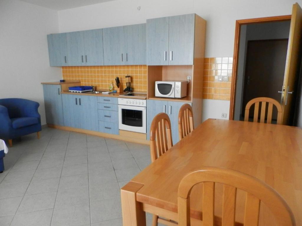 Apartments Nebeska Новаля Екстер'єр фото